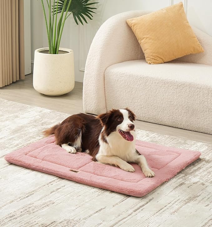 Made4Pets Dog Crate Pad Bed for Medium Dogs, Washable & Reversible, Anti-Slip Kennel Mat for Cozy Sleeping, Soft Fluffy Dog Bed for Indoor & Outdoor Use, 29"x21", Pink