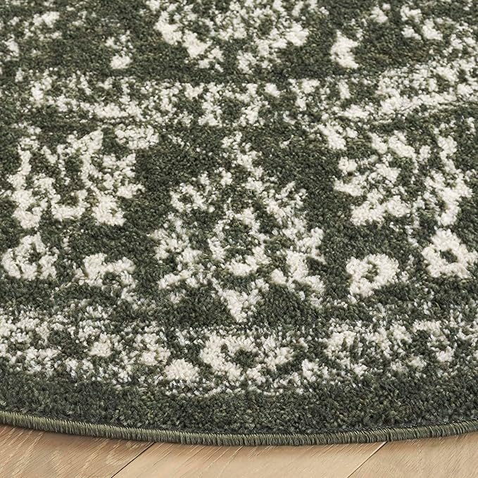 SAFAVIEH Adirondack Collection Area Rug - 4' Round, Dark Green & Ivory, Distressed Vintage Floral Design, Non-Shedding & Easy to Clean, Ideal for Living Room, Bedroom, Dining Space (ADR109Y)