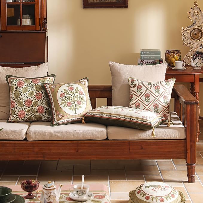 Round Throw Pillow Covers Pack of 2,Cozy Velvet Farmhouse with Bird and Floral Pattern Pillowcases,Decor Pillows Cushion Covers for Couch Sofa Bed Car Chair,Diameter 16"