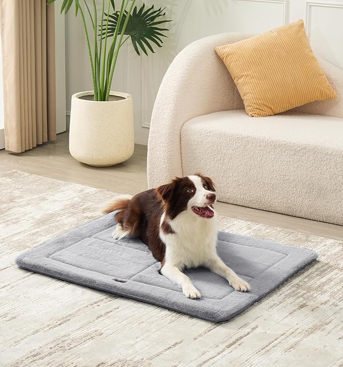 MADE 4 PETS Dog Crate Pad Bed for Small Dogs, Washable & Reversible, Anti-Slip Kennel Mat for Cozy Sleeping, Soft Fluffy Dog Bed for Indoor & Outdoor Use, 24"x18", Gray