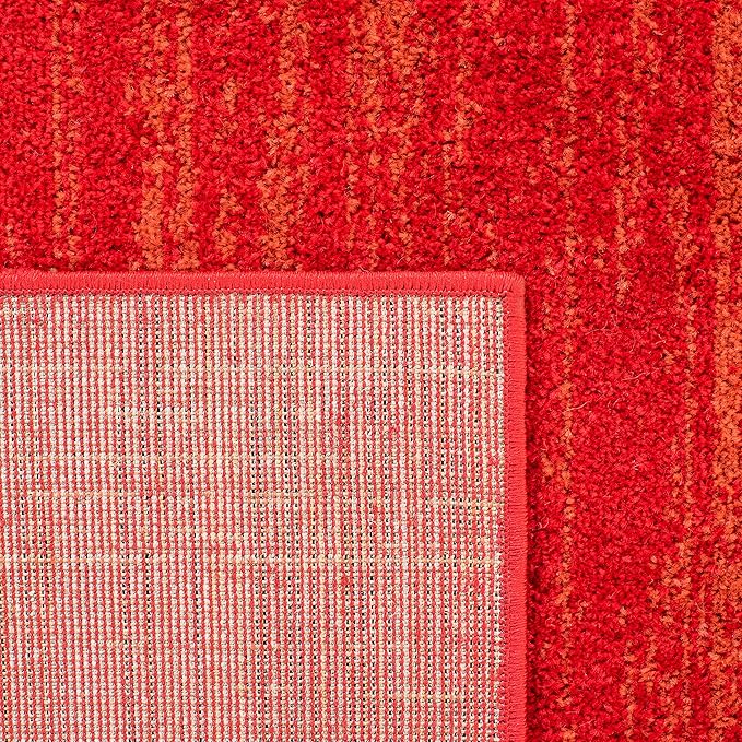 SAFAVIEH Adirondack Collection Accent Rug - 4'5" x 6'5", Red & Grey, Modern Ombre Design, Non Shedding & Easy to Clean, Ideal for Living Room, Bedroom, Office, Dining Space (ADR113Q)