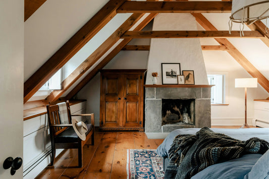 How to Choose Bedding for a Farmhouse Bedroom