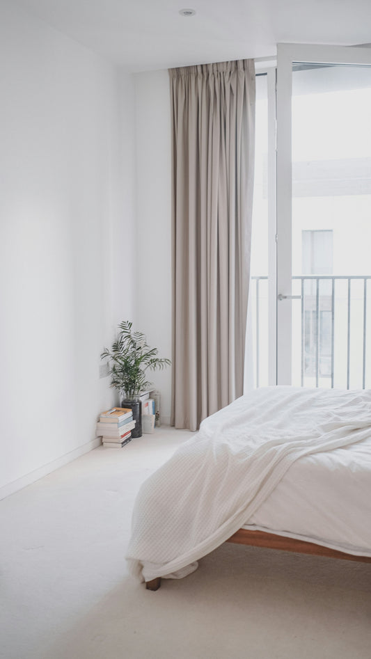 How to Choose Bedding for a Minimalist Bedroom