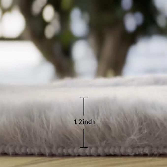 Washable Area Rugs 5x8 Rugs for Living Room Silver Grey Faux Rabbit Fur Rug for Bedroom Faux Sheepskin Rug Teen Room Home Décor