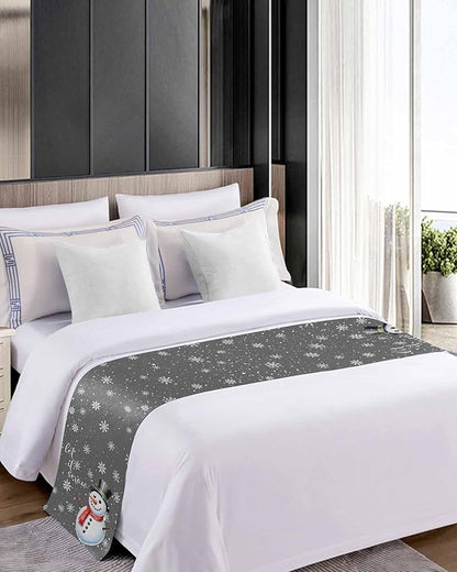 Christmas Snowman Winter Snowflakes Bed Runners for Bedroom Hotel,Decorative Bedding Scarf Gray White Bed End Blanket Bedding Runner Scarves for King Size Bed,102x20in