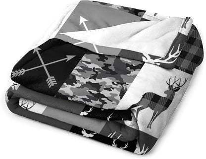 Rustic Cabin Throw Blanket, Farmhouse Grey Camouflage Deer Vintage Country Hunting Wildlife Blanket Throw for Bed Camping Travel Living Room Bedroom, 40"x50"