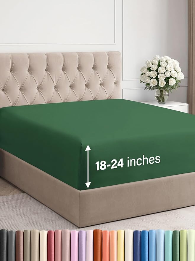 Extra Deep Queen Fitted Sheet - Hotel Luxury Single Fitted Sheet Only - Easily Fits 18 inch to 24 inch Mattress - Ultra Soft, Wrinkle Free with Extra Deep Pockets - Breathable & Comfy - Emerald Green