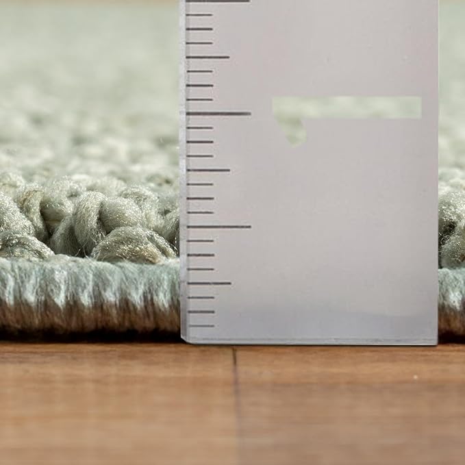 LUXE WEAVERS Solid Machine Woven Green 2x8 Area Rug, Indoor Stain-Resistant Carpet