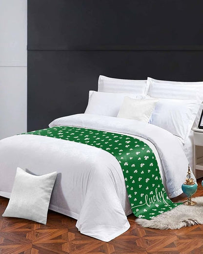 St Patrick's Day Lucky Leaves Bed Runners for Bedroom Hotel,Decorative Bedding Scarf White Shamrock on Green Bed End Blanket Bedding Runner Scarves for Full Size Bed,83x20in