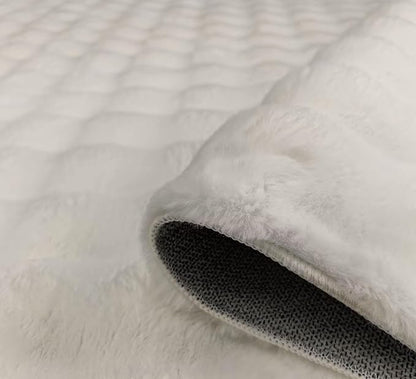 GLORY RUGS Area Rugs Bubble Soft Faux Rabbit Fur Rug 5x7 Polar White Plush Carpet Shag Cozy Fluffy Rug Non Slip Rugs, Machine Washable Shaggy Area Rug Bedroom Living Room and Dining Room.