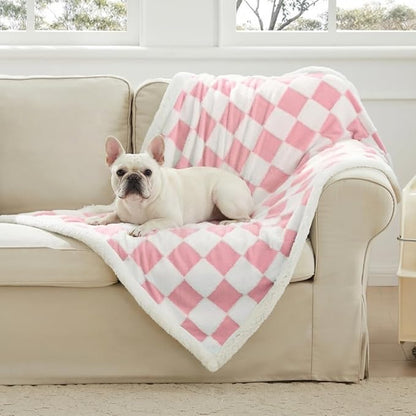 Checkered Dog Blanket, Pink Jacquard Sherpa Blankets for Small Dog and Cats, Cute Aesthetic Style Fluffy Fleece Pets Blanket for Couch Protection Washable, 25"x35"