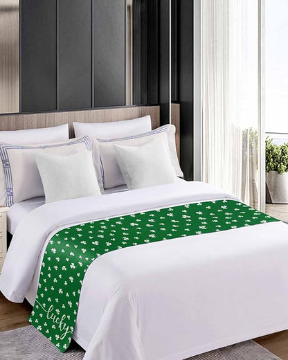 St Patrick's Day Lucky Leaves Bed Runners for Bedroom Hotel,Decorative Bedding Scarf White Shamrock on Green Bed End Blanket Bedding Runner Scarves for Full Size Bed,83x20in