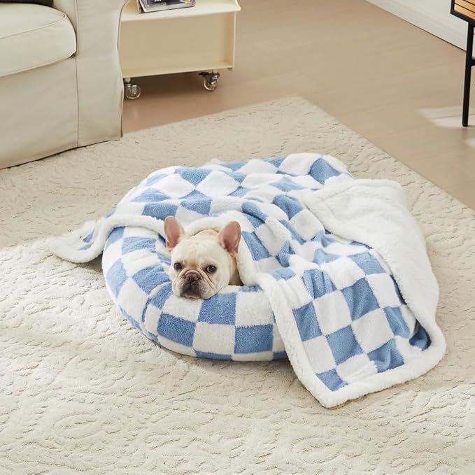 Checkered Dog Blanket, Blue Jacquard Sherpa Blankets for Small Dog and Cats, Cute Aesthetic Style Fluffy Fleece Pets Blanket for Couch Protection Washable, 40"x50"