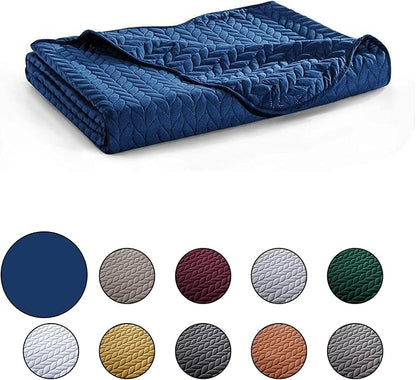 IR Imperial Rooms 8 Pack California King Quilt Bedding Set (118"x106") - Bulk Wholesale for Hotels, Guest Bedroom & Airbnbs - Lightweight Microfiber Reversible Embossed Quilts Bedspread (Navy)
