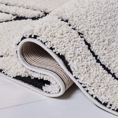 SAFAVIEH Florida Shag Collection Accent Rug - 3'3" x 5'3", Ivory & Black, Non-Shedding & Easy Care, 1.2-inch Thick Ideal for High Traffic Areas in Entryway, Living Room, Bedroom (SG471-1290)