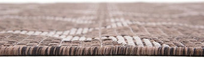 Unique Loom Outdoor Trellis Collection Area Rug (6' 1" x 9' Rectangle, Brown/ Ivory)