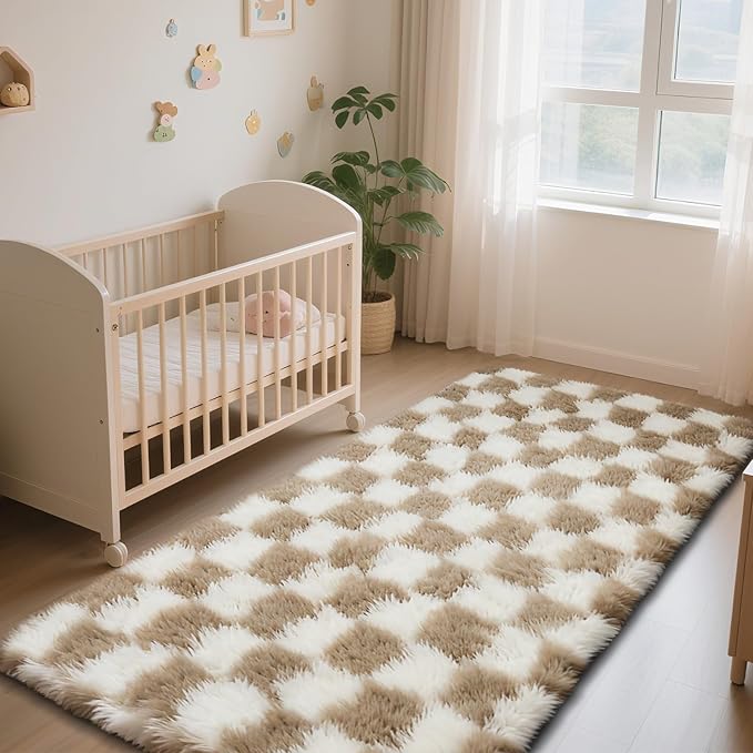 Checkered Rug for Bedroom, 2x6 Beige and White Area Rugs, Classic Checkered Carpets Shaggy Area Rug, Bedside Rugs for Living Room Bedroom Kids Room Home Decor