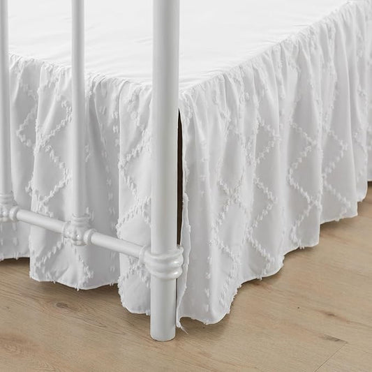 Bed Skirt Full Size，Ruffled White Bed Skirt with Split Corners，Full Bed Skirt 16 Inch Drop, Boho Tufted Shabby Chic Full Size Bed Skirt, Bed Skirt Full Size