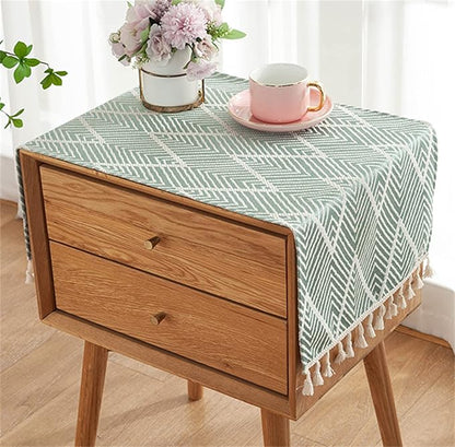 Simple Bedside Table Tassel Cover Cloth, Tablecloth Cover Towel, Suitable for Bedside Table TV Microwave Washing Machine Refrigerator Dust Cover (Light Green, 15.7 * 35.4 inches)