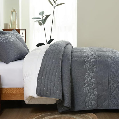 EVENHUG Floral Embroidered Quilt Set King Size 3 Piece Bedding Set Reversible Farmhouse Bedspread Coverlet with 2 Pillow Shams Lightweight Soft Bed Cover for All Season(106"X 96",Grey)