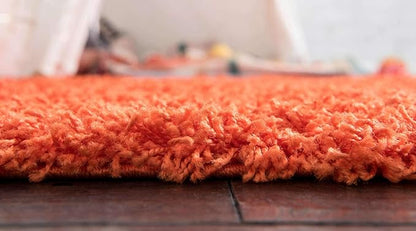 Unique Loom Solid Shag Collection Area Rug (2' 2" x 3' 1" Rectangle, Tiger Orange)