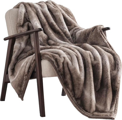 EVERGRACEHOME Ultra Soft Luxury Fluffy Mink Faux Fur Throw Blanket, Thick Warm Fall Winter Blankets for Bed, Couch, Cozy Plush Reversible Blanket for Chair, Sofa (Ombré Hazel Brown, 50"x60")