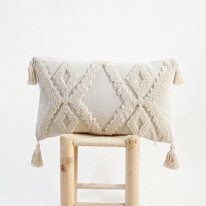 Boho Tufted Lumbar Throw Pillow Cover 12x 20, Modern Simple Diamond Farmhouse Neutral Linen Pillow Cushion Cases with Tassels, Cream Decorative Pillows for Bed, Outdoor Couch Bedroom Car