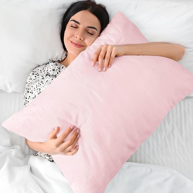 BEDELITE Flannel King Size Pillow Cases Set of 2, Super Soft Fleece Pillowcases with Zipper for Bedroom, Sofa, Couch,Luxury Cozy Fuzzy Velvet Pillow Shams for All Seasons(20x40 Inches,Pink)