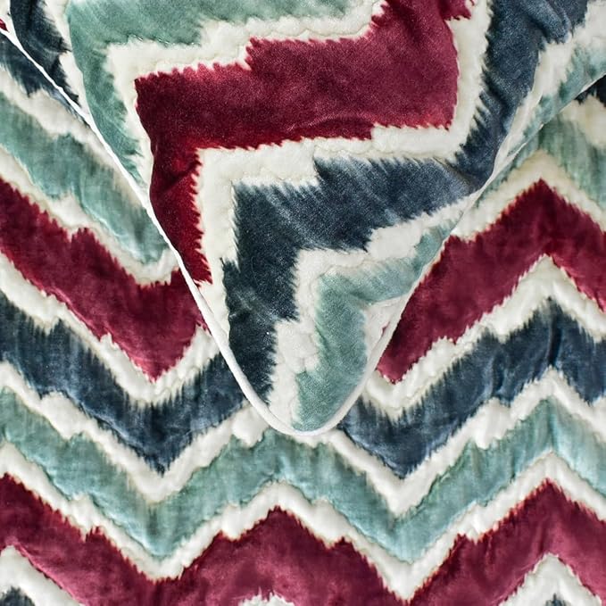 The HomeCentric King/Queen/Twin Red & Blue Designer King 90"x18" Bed Runner with Two Pillow Cover, Chevron & Quilted Bed Scarf on Suede Fabric - Chevron Symphony