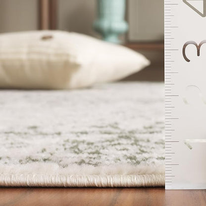 SAFAVIEH Adirondack Collection Area Rug - 5'1" x 7'6", Ivory & Dark Green, Distressed Design, Non-Shedding & Easy to Clean, Ideal for Living Room, Bedroom, Dining Space (ADR109X)