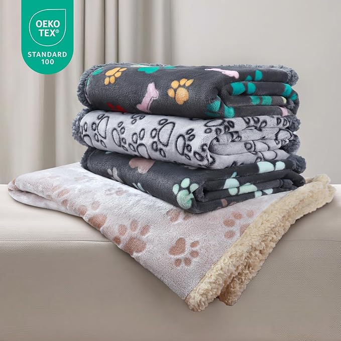 Luciphia Waterproof Pet Blankets for Couch Sofa Bed Cover Cat Liquid Pee Proof Washable Soft Fluffy Large Dog Blanket Reversible Furniture Protection Puppy Grey Paw Thicken Small（40" x 28"）