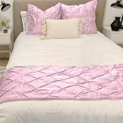 Bed Runner Set - 100% Pure Cotton 800 Thread Count - Luxury 1 Pinch Pleated Bed Runner and 2 Pillow Cover - 3 Piece Pinch Pleated Bed Runner Set Queen, Pink