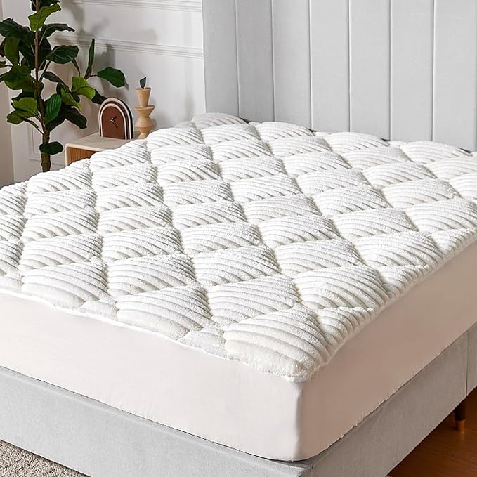 Novilla King Mattress Topper - Cloud-Like Softness Mattress Pad with Plush Flannel, Electric Blanket Alternative for Cold Sleepers, Deep Pocket 8-21 Inch, Machine Washable