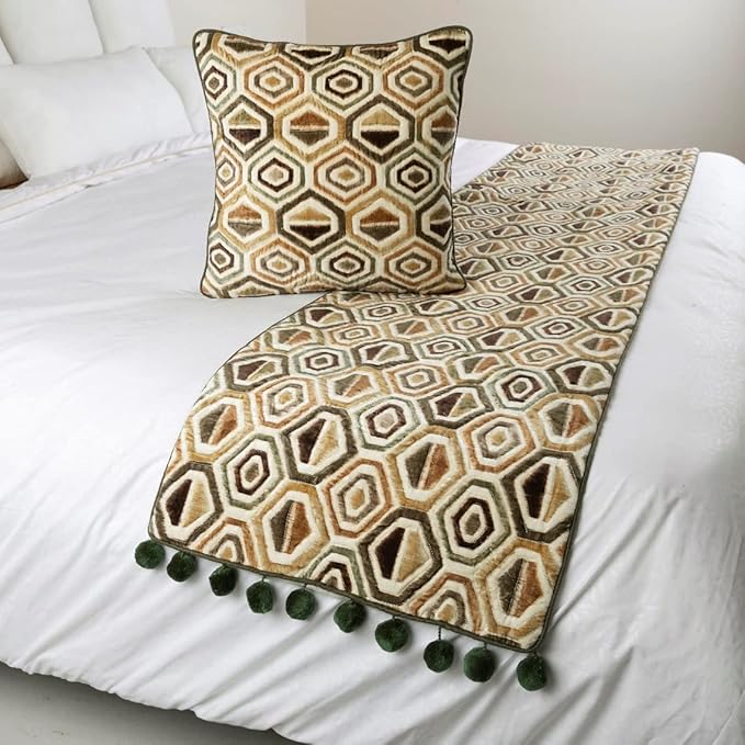 The HomeCentric Beige Bed Runner, King Size 90"x18" Decorative Bed Runner with Matching Pillow Cover, Beige Velvet Bed Scarf in Quilted - Hex Element