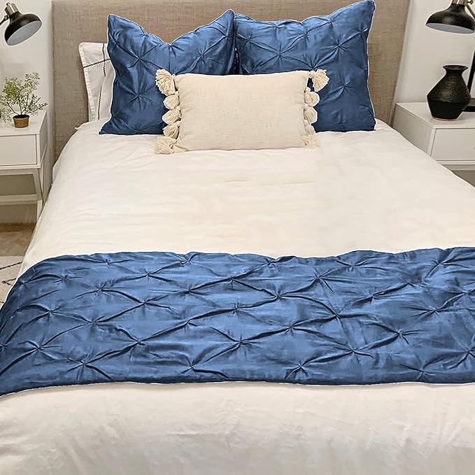 Bed Runner Set - 100% Pure Cotton 800 Thread Count - Luxury 1 Pinch Pleated Bed Runner and 2 Pillow Cover - 3 Piece Pinch Pleated Bed Runner Set Queen, Medium Blue