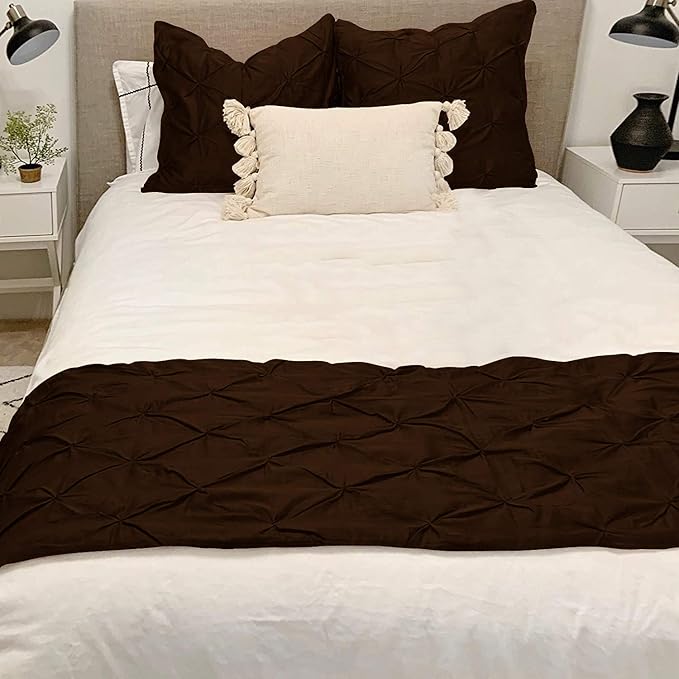 Bed Runner Set - 100% Pure Cotton 800 Thread Count - Luxury 1 Pinch Pleated Bed Runner and 2 Pillow Cover - 3 Piece Pinch Pleated Bed Runner Set California King, Chocolate