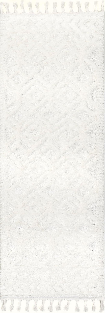 nuLOOM Akia Cream/Ivory, 2'8" x 8', Geometric Lattice, Tasseled, Soft and Textured, High Traffic, Stain Resistant, Durable Runner for Bedroom, Living Room, Dining Space, Den, Foyer, Entryway