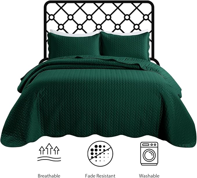 IR Imperial Rooms 8 Pack California King Quilt Bedding Set (118"x106") - Bulk Wholesale for Hotels, Guest Bedroom & Airbnbs - Lightweight Microfiber Reversible Embossed Quilts Bedspread (Emerald)