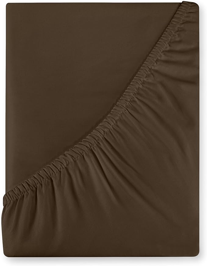 Royale Linens 400 Thread Count 100% American Grown Cotton Fitted Sheet Full Size - All Around Elastic Fitted Sheets - Luxury Sateen Weave - Snug Fit Bottom Sheet Fit Up to 16 Inch (Full, Hazel Nut)
