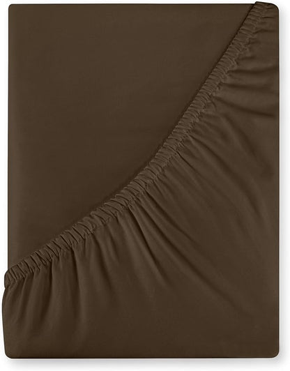 Royale Linens 400 Thread Count 100% American Grown Cotton Fitted Sheet Full Size - All Around Elastic Fitted Sheets - Luxury Sateen Weave - Snug Fit Bottom Sheet Fit Up to 16 Inch (Full, Hazel Nut)