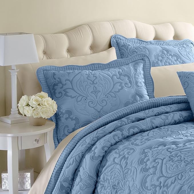 BrylaneHome Bedding Lightweight All Season Modern Amelia Quilted Damask Oversized Ultra Soft Bedspread - King, Grey
