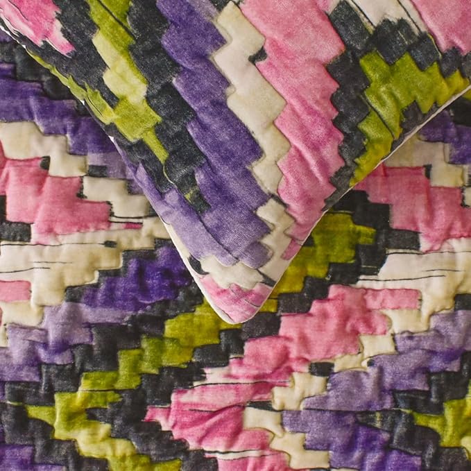 The HomeCentric King/Queen/Twin Pink & Purple Decorative King 90"x18" Bed Runner with Two Pillow Cover, Chevron, Quilted Bed Scarf on Velvet Fabric - Artful Chevron