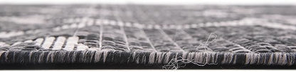 Unique Loom Outdoor Trellis Collection Area Rug (4' 1" x 6' 1" Rectangle, Black/ Ivory)