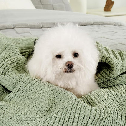 Amélie Home Chevron Chenille Knit Throw Blanket for Couch, Cozy Texture Decorative Soft Blanket for Sofa & Chair, 50"x60", Sage Green