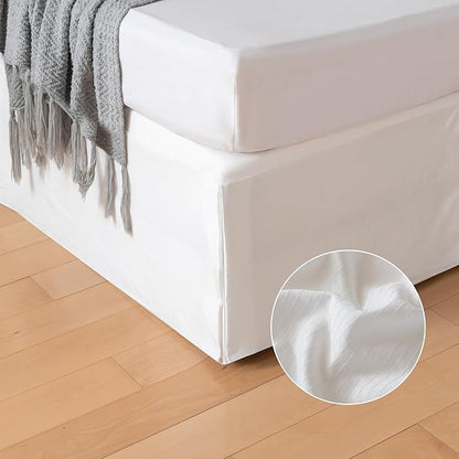 Queen Bed Skirt, Grid Plaid Soft Quadruple Pleated Ruffle Bed Skirt, Tailored Dust Ruffle 18 Inch Drop Easy Fit, Machine Washable (White)