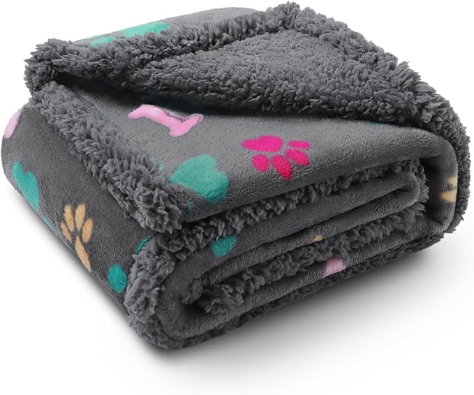 Luciphia Waterproof Pet Blankets for Couch Sofa Bed Cover Cat Liquid Pee Proof Washable Soft Fluffy Large Dog Blanket Reversible Furniture Protection Puppy Grey Bone Thicken Medium（57" x 40"）