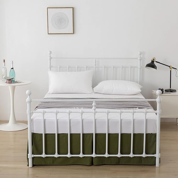 Bed Skirt King Size, Pleated Waffle Weave Bed Skirt with Split Corners, Tailored Dust Ruffle 16 Inch Drop Easy Fit, Machine Washable, Green, 16" King