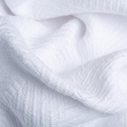 Sticky Toffee Cotton Throw Blanket 60x50 in – Woven Lightweight White Blanket for Couch or Bed, Soft Herringbone Weave, Boho Farmhouse Style