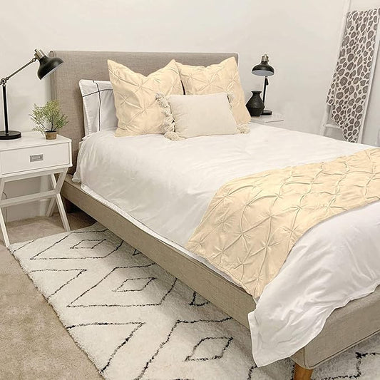 Bed Runner Set - 100% Pure Cotton 800 Thread Count - Luxury 1 Pinch Pleated Bed Runner and 2 Pillow Cover - 3 Piece Pinch Pleated Bed Runner Set King, Ivory