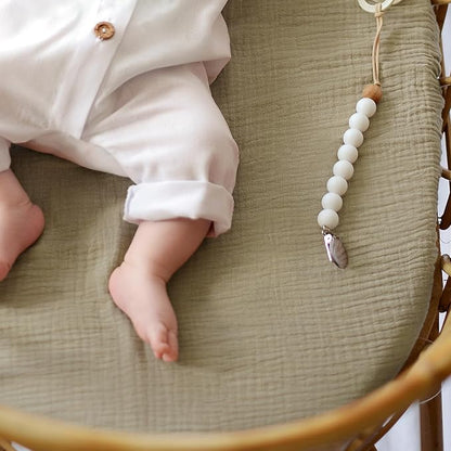 lulumoon Baby Muslin Bassinet Sheets: Cotton Bassinet Sheets Neutral for Boys and Girls - Fitted for Oval Rectangle or Hourglass